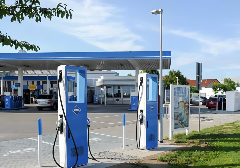 fueling and retail store